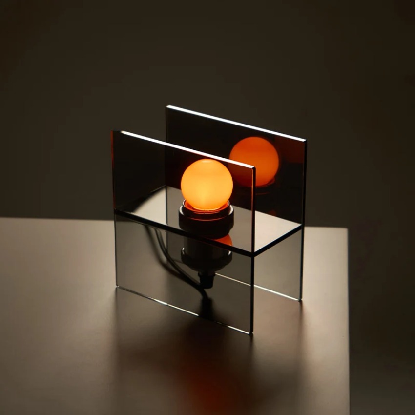 Light Luxury Desktop Luminous  - огляд і ціна Quiet Luxury Lifestyle