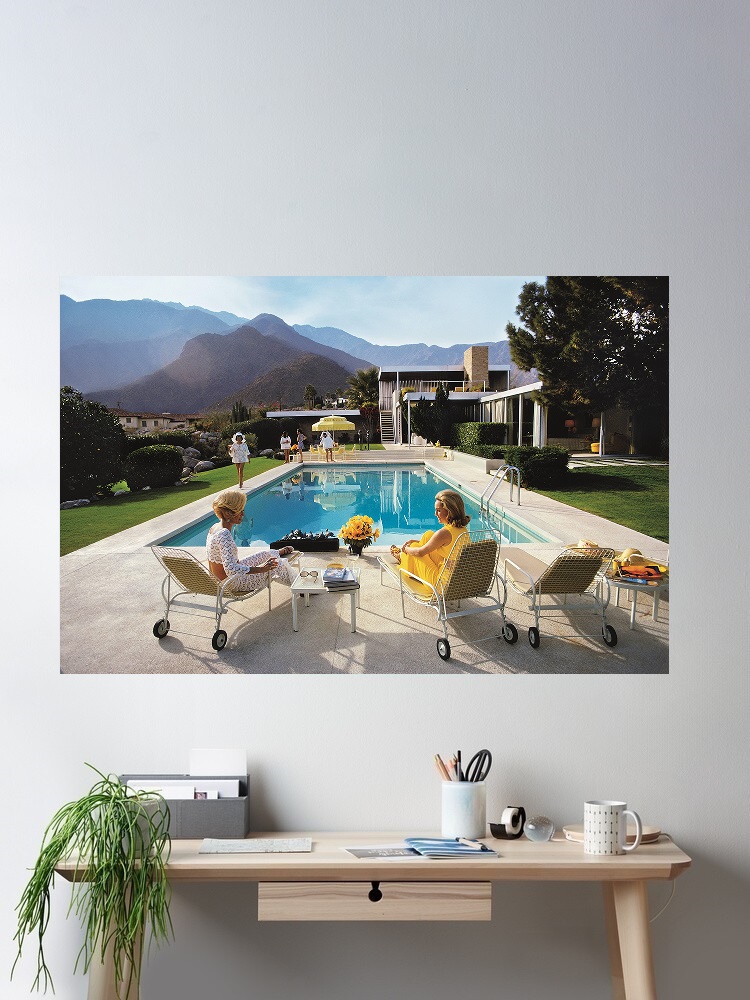 Retro Poolside Host Luxury Lif - огляд і ціна Luxury Lifestyle Pictures