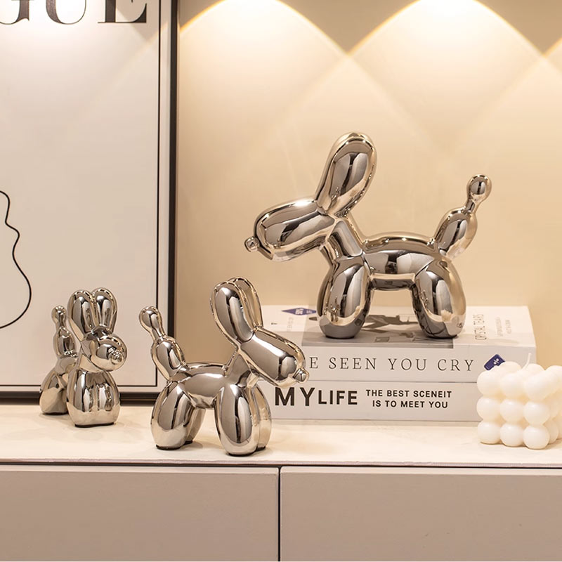 Ceramic Sculptures Silver Ball - огляд і ціна Quiet Luxury Lifestyle