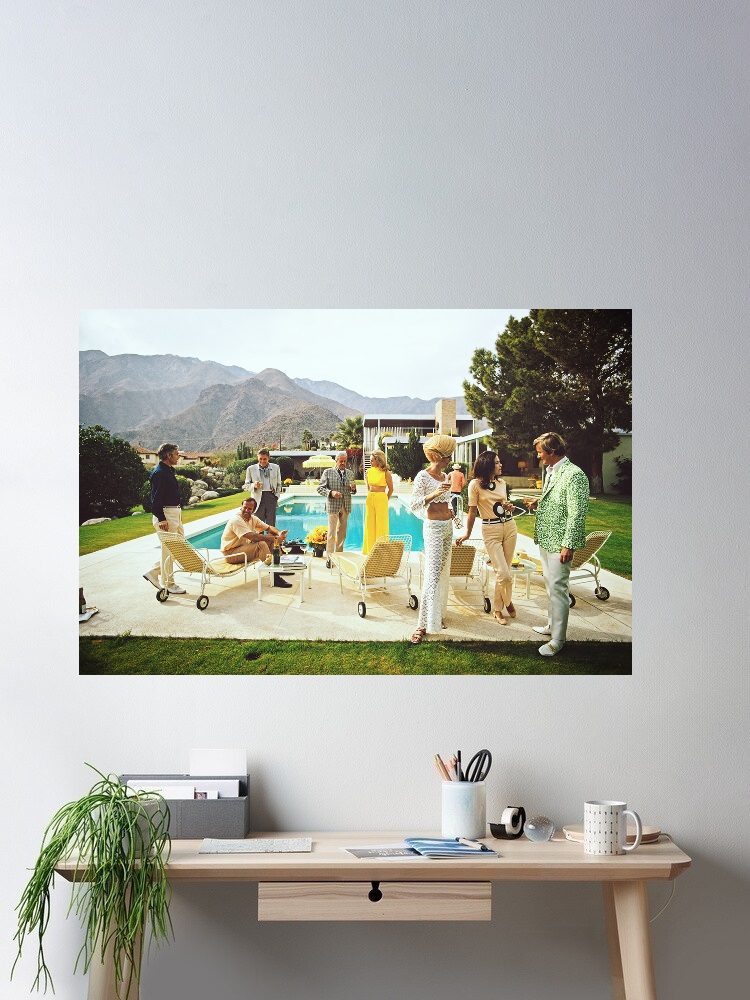 Retro Poolside Host Luxury Lif - огляд і ціна Luxury Lifestyle Pictures