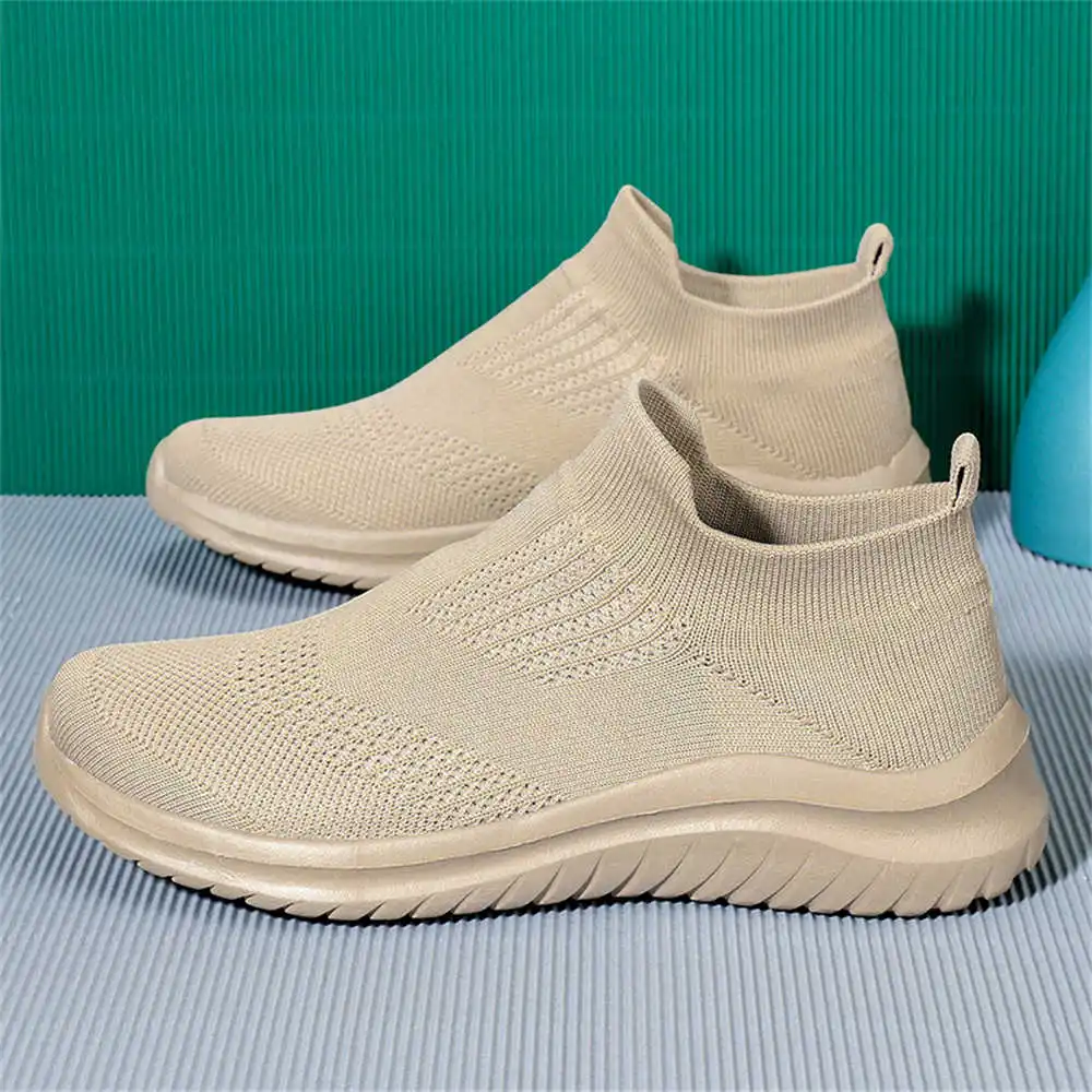 Beige Soft New Novelty Tennis  - огляд і ціна Luxury Lifestyle Team