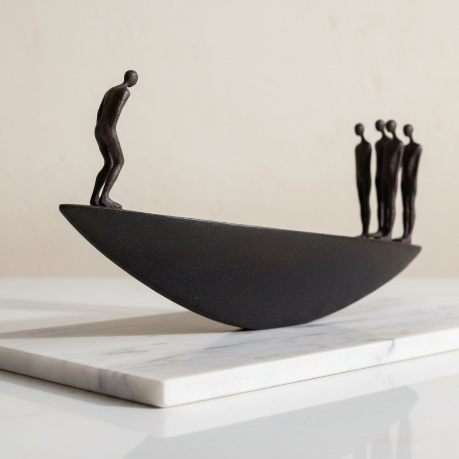 Modern Resin Sailboat Statue A - огляд і ціна Quiet Luxury Lifestyle